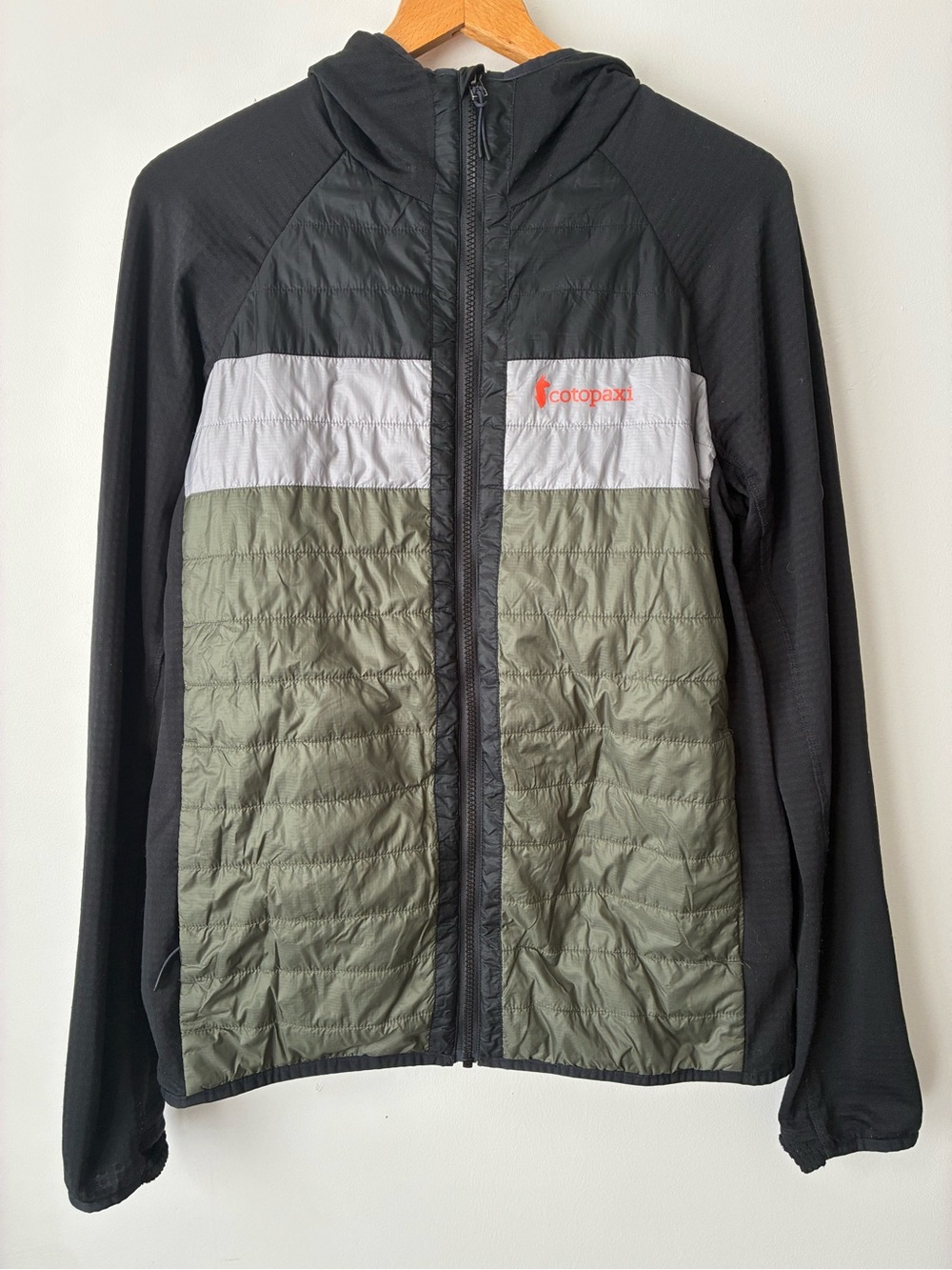 Cotopaxi Capa Hybrid Insulated Hooded Jacket Men’s M Black Green PrimaLoft